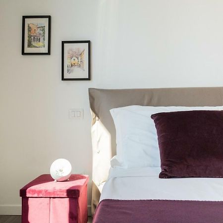 Central & Modern Apartment By Rent All Como Eksteriør billede